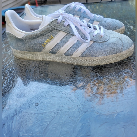 Addidas Giselle Sky Blue Suede Round Toe Sneaker Unisex - Picture 4 of 16